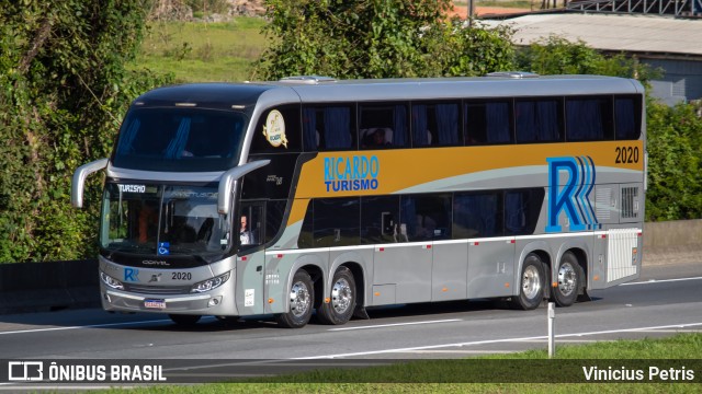 Ricardo Turismo 2020 na cidade de Joinville, Santa Catarina, Brasil, por Vinicius Petris. Número da foto: #10414247.