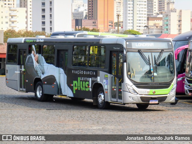 Viação Garcia 81068 na cidade de Londrina, Paraná, Brasil, por Jonatan Eduardo Jurk Ramos. Número da foto: #10412273.