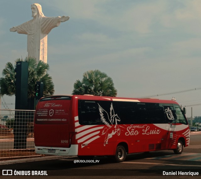 Expresso São Luiz 8090 na cidade de Rio Verde, Goiás, Brasil, por Daniel Henrique. Número da foto: #10417172.