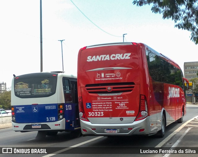 Viação Santa Cruz 30323 na cidade de São Paulo, São Paulo, Brasil, por Luciano Ferreira da Silva. ID da foto: 10419099.