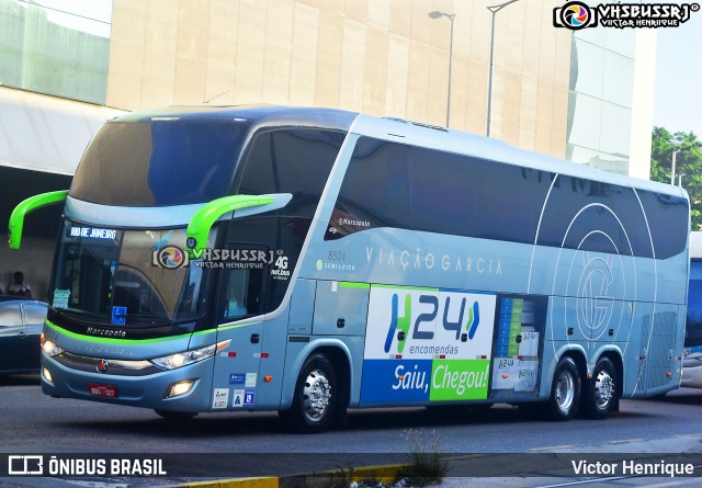 Viação Garcia 8524 na cidade de Rio de Janeiro, Rio de Janeiro, Brasil, por Victor Henrique. Número da foto: #10426909.