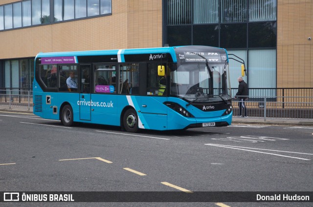 Arriva 2712 na cidade de Newcastle upon Tyne, Tyne and Wear, Inglaterra, por Donald Hudson. ID da foto: 10424575.