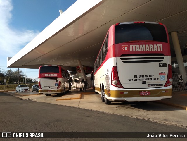 Expresso Itamarati 6385 na cidade de Fernandópolis, São Paulo, Brasil, por João Vitor Pereira. Número da foto: #10427442.
