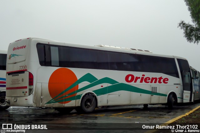 Ómnibus de Oriente 7700 na cidade de Gustavo A. Madero, Ciudad de México, México, por Omar Ramírez Thor2102. ID da foto: 10429631.