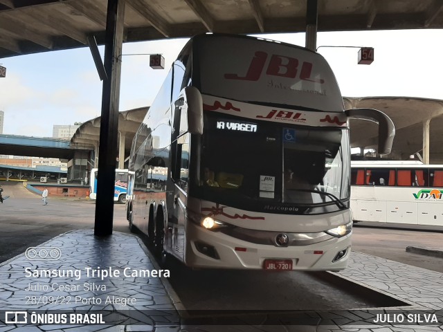 JBL Turismo 7200 na cidade de Porto Alegre, Rio Grande do Sul, Brasil, por JULIO SILVA. ID da foto: 10429807.