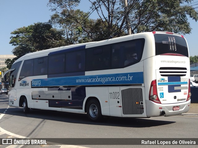 Auto Viação Bragança 11002 na cidade de São Paulo, São Paulo, Brasil, por Rafael Lopes de Oliveira. Número da foto: #10343973.