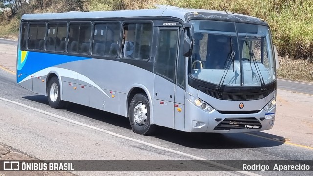 Ônibus Particulares  na cidade de Conselheiro Lafaiete, Minas Gerais, Brasil, por Rodrigo  Aparecido. ID da foto: 10342053.