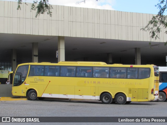 Viação Itapemirim 8621 na cidade de Caruaru, Pernambuco, Brasil, por Lenilson da Silva Pessoa. Número da foto: #10341921.