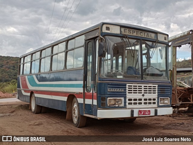 Ônibus Particulares  na cidade de Congonhas, Minas Gerais, Brasil, por José Luiz Soares Neto. ID da foto: 10341356.