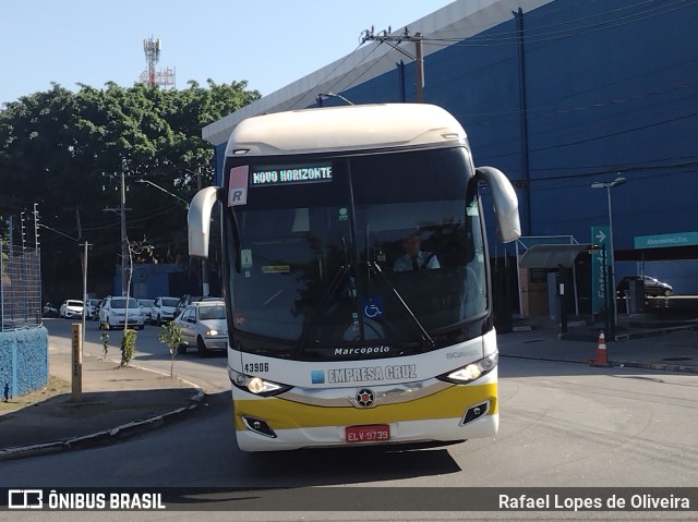 Empresa Cruz 43906 na cidade de São Paulo, São Paulo, Brasil, por Rafael Lopes de Oliveira. ID da foto: 10342428.