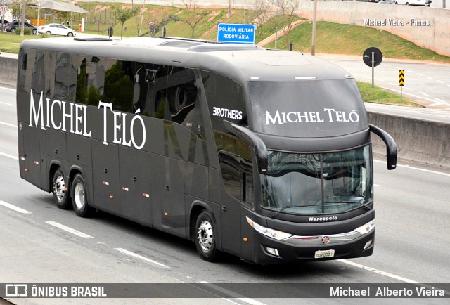 Michel Teló BROTHERS na cidade de Barueri, São Paulo, Brasil, por Michael  Alberto Vieira. Número da foto: #10342497.