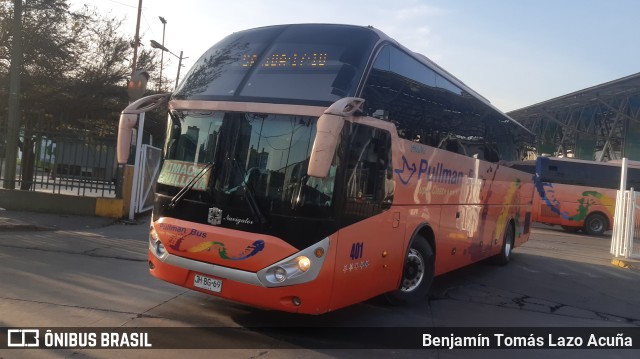 Pullman Bus 401 na cidade de Estación Central, Santiago, Metropolitana de Santiago, Chile, por Benjamín Tomás Lazo Acuña. Número da foto: #10342570.