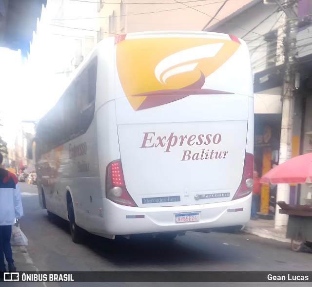 Expresso Balitur 1040 na cidade de Teófilo Otoni, Minas Gerais, Brasil, por Gean Lucas. Número da foto: #10342193.