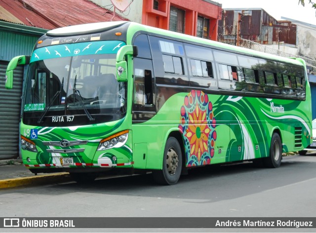 Tranportes San Gabriel de Aserrí 49 na cidade de Catedral, San José, San José, Costa Rica, por Andrés Martínez Rodríguez. Número da foto: #10343800.
