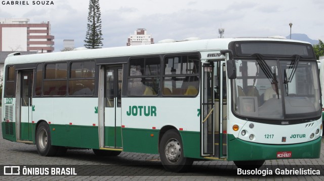 Jotur - Auto Ônibus e Turismo Josefense 1217 na cidade de Palhoça, Santa Catarina, Brasil, por Busologia Gabrielística. Número da foto: #10432688.
