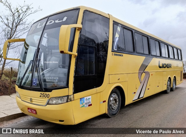 Líder Turismo 2500 na cidade de Divinópolis, Minas Gerais, Brasil, por Vicente de Paulo Alves. ID da foto: 10431814.