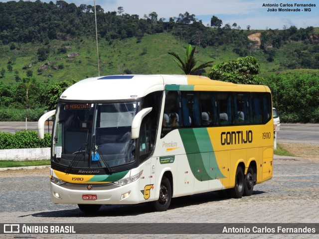 Empresa Gontijo de Transportes 19110 na cidade de João Monlevade, Minas Gerais, Brasil, por Antonio Carlos Fernandes. Número da foto: #10431488.