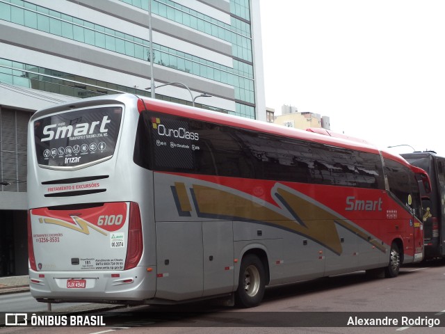 Viação Smart Transporte e Turismo 6100 na cidade de Curitiba, Paraná, Brasil, por Alexandre Rodrigo. ID da foto: 10432573.