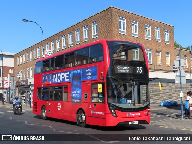 Stagecoach 11331 na cidade de London, Greater London, Inglaterra, por Fábio Takahashi Tanniguchi. Número da foto: #10433028.