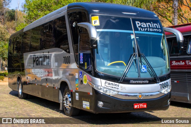 Panini Turismo 7000 na cidade de Campinas, São Paulo, Brasil, por Lucas Sousa. Número da foto: #10344541.