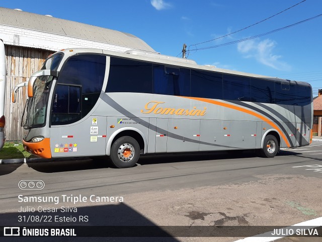 Tomasini Transportes 300 na cidade de Esteio, Rio Grande do Sul, Brasil, por JULIO SILVA. Número da foto: #10344507.