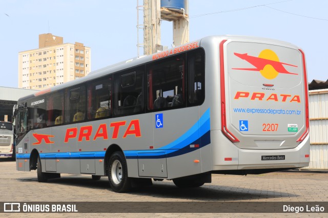 Expresso de Prata 2207 na cidade de Bauru, São Paulo, Brasil, por Diego Leão. ID da foto: 10346987.