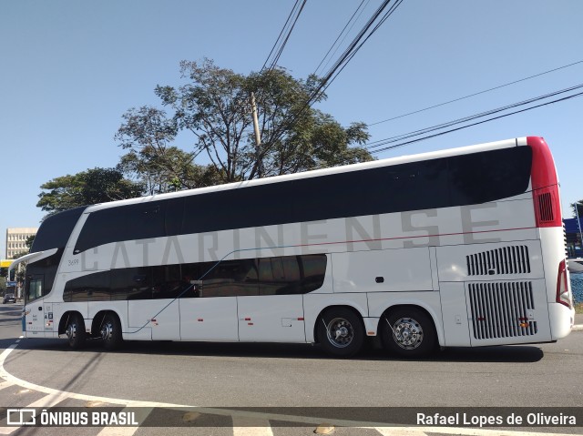 Auto Viação Catarinense 3699 na cidade de São Paulo, São Paulo, Brasil, por Rafael Lopes de Oliveira. ID da foto: 10347817.