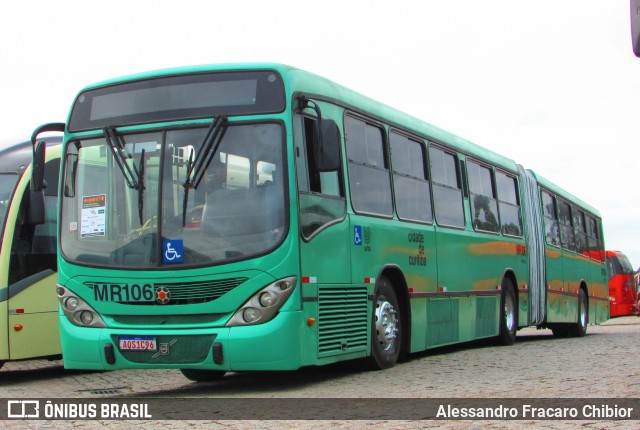 Auto Viação Mercês MR106 na cidade de Curitiba, Paraná, Brasil, por Alessandro Fracaro Chibior. Número da foto: #10348531.