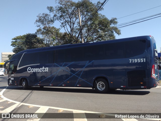 Viação Cometa 719551 na cidade de São Paulo, São Paulo, Brasil, por Rafael Lopes de Oliveira. ID da foto: 10349652.