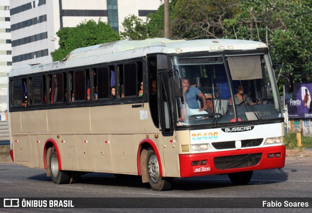 Ônibus Particulares 20400 na cidade de Ananindeua, Pará, Brasil, por Fabio Soares. Número da foto: #10354321.