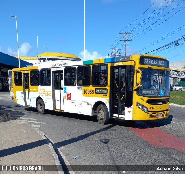 Plataforma Transportes 30955 na cidade de Salvador, Bahia, Brasil, por Adham Silva. ID da foto: 10354941.