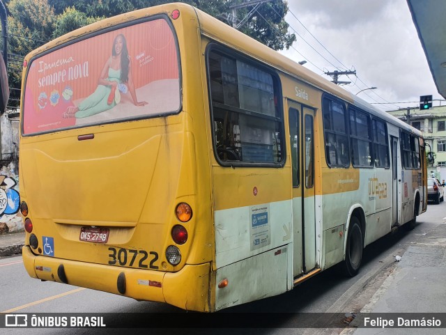 Plataforma Transportes 30722 na cidade de Salvador, Bahia, Brasil, por Felipe Damásio. Número da foto: #10355126.
