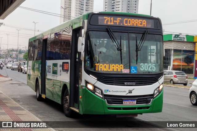 Expresso Caribus Transportes 3025 na cidade de Cuiabá, Mato Grosso, Brasil, por Leon Gomes. Número da foto: #10358415.