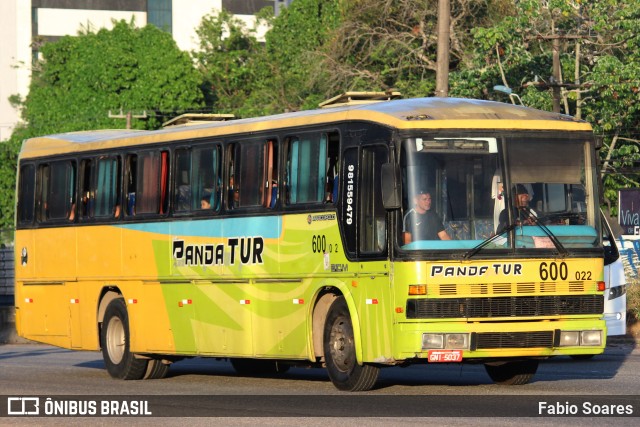 Panda Tur 600022 na cidade de Ananindeua, Pará, Brasil, por Fabio Soares. ID da foto: 10357353.