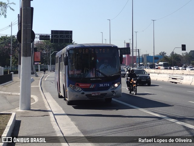 Empresa de Ônibus Vila Galvão 30.774 na cidade de São Paulo, São Paulo, Brasil, por Rafael Lopes de Oliveira. Número da foto: #10356480.