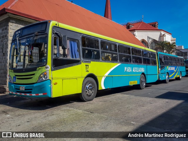 Transportes Zúñiga S.A. 09 na cidade de Merced, San José, San José, Costa Rica, por Andrés Martínez Rodríguez. ID da foto: 10361712.