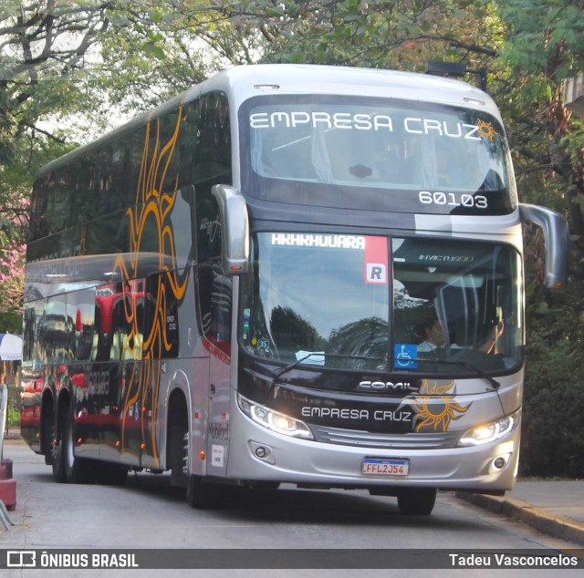 Empresa Cruz 60103 na cidade de São Paulo, São Paulo, Brasil, por Tadeu Vasconcelos. ID da foto: 10361172.