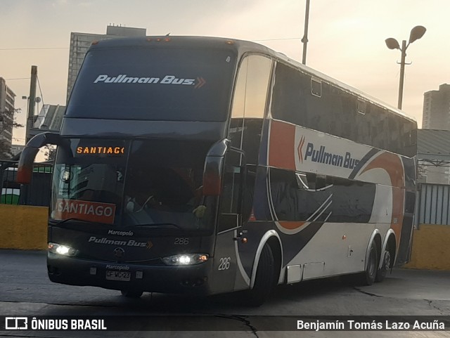 Pullman Bus 286 na cidade de Estación Central, Santiago, Metropolitana de Santiago, Chile, por Benjamín Tomás Lazo Acuña. Número da foto: #10361684.