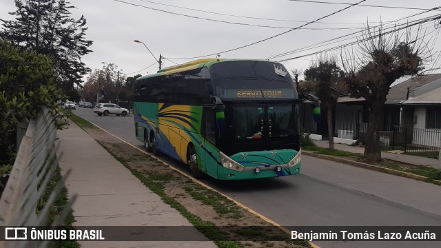 Autobuses sin identificación - Chile SERVITTOUR na cidade de Maipú, Santiago, Metropolitana de Santiago, Chile, por Benjamín Tomás Lazo Acuña. Número da foto: #10361796.