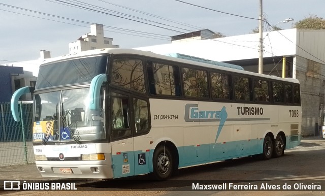 Garras Turismo 7098 na cidade de Belo Horizonte, Minas Gerais, Brasil, por Maxswell Ferreira Alves de Oliveira. ID da foto: 10359127.