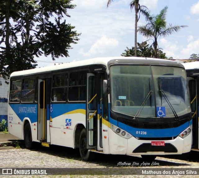 Ônibus Particulares 5164 na cidade de Mauá, São Paulo, Brasil, por Matheus dos Anjos Silva. Número da foto: #10361465.