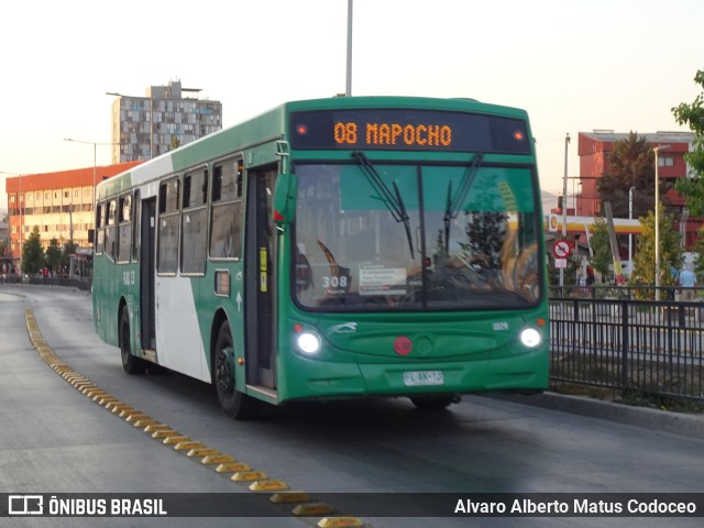 Buses Vule 1574 na cidade de Independencia, Santiago, Metropolitana de Santiago, Chile, por Alvaro Alberto Matus Codoceo. ID da foto: 10361744.