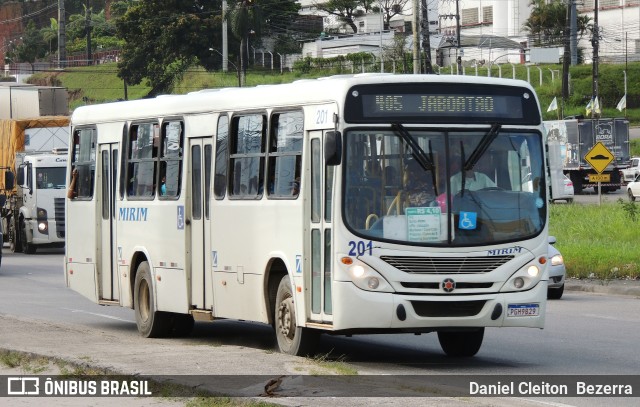 Viação Mirim 201 na cidade de Jaboatão dos Guararapes, Pernambuco, Brasil, por Daniel Cleiton  Bezerra. Número da foto: #10360047.