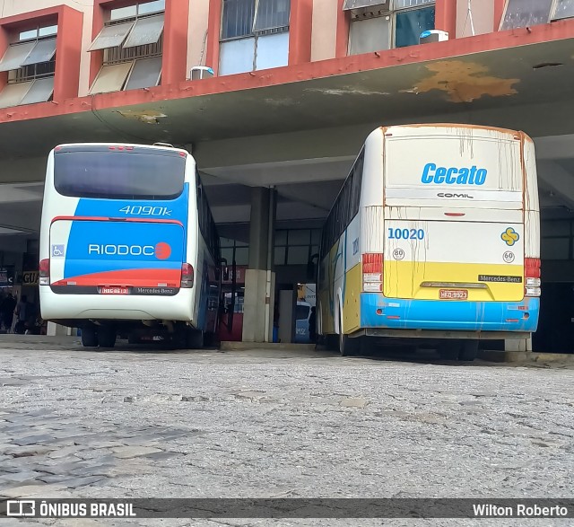 Viação Cecato 10020 na cidade de Governador Valadares, Minas Gerais, Brasil, por Wilton Roberto. ID da foto: 10362845.