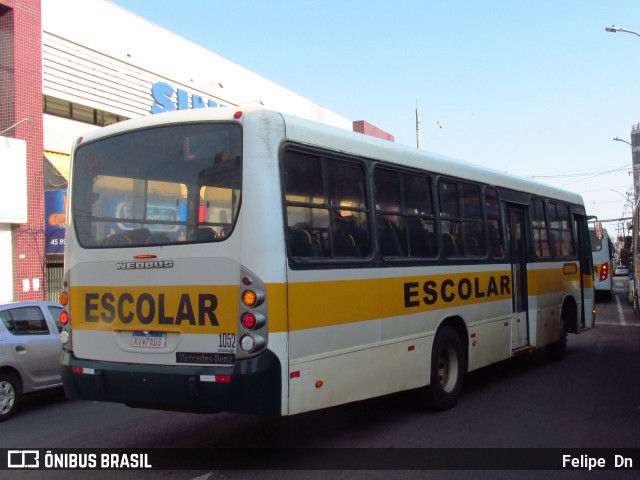 Escolares 1052 na cidade de Cascavel, Paraná, Brasil, por Felipe  Dn. Número da foto: #10365467.