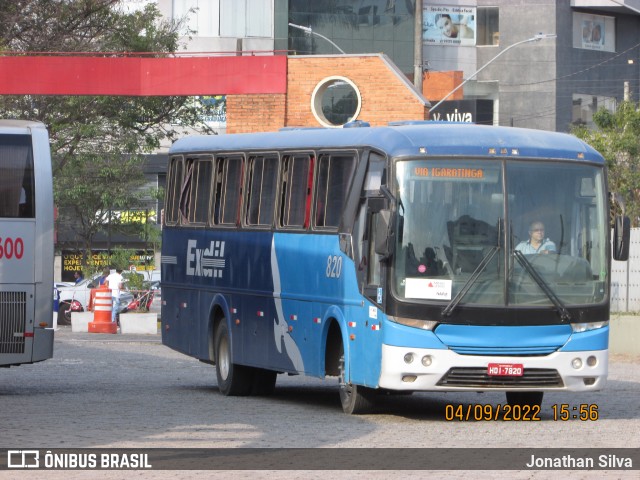 Exdil - Expresso Divinopolitano 820 na cidade de Divinópolis, Minas Gerais, Brasil, por Jonathan Silva. Número da foto: #10362488.