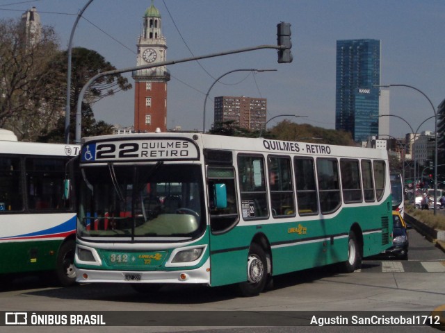Linea 22 342 na cidade de Ciudad Autónoma de Buenos Aires, Argentina, por Agustin SanCristobal1712. Número da foto: #10365081.