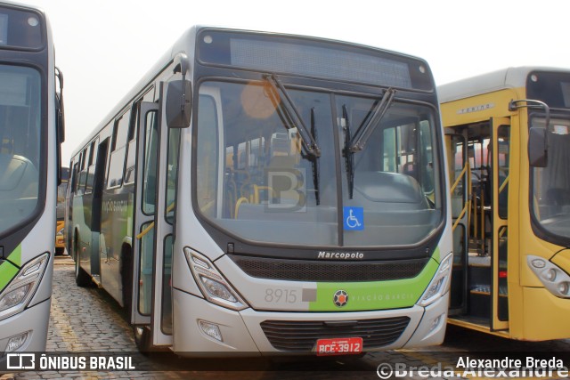 Viação Garcia 8915 na cidade de Londrina, Paraná, Brasil, por Alexandre Breda. ID da foto: 10362648.