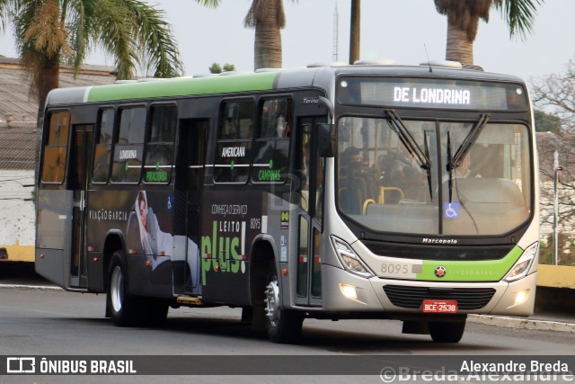 Viação Garcia 8095 na cidade de Londrina, Paraná, Brasil, por Alexandre Breda. Número da foto: #10362622.
