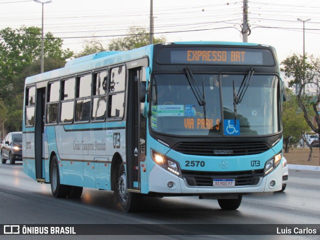 UTB - União Transporte Brasília 2570 na cidade de Guará, Distrito Federal, Brasil, por Luis Carlos. Número da foto: #10363767.
